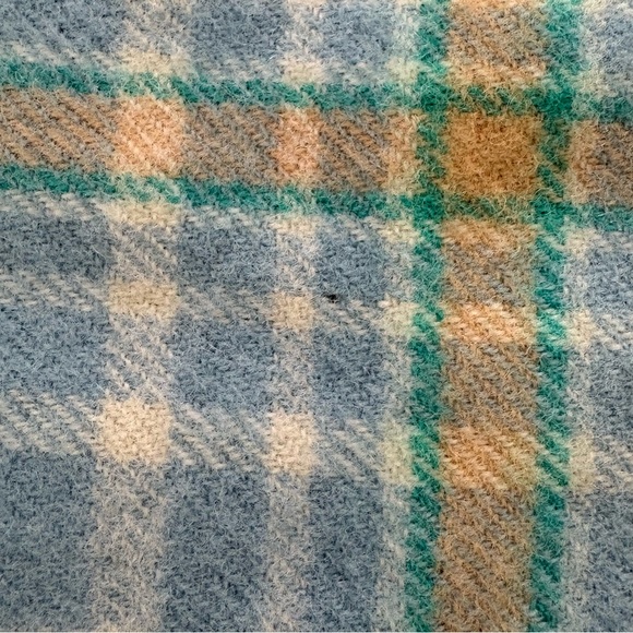 Locharron of Scotland 100% Lambswool Beatrix Potter Tartan Scarf READ - Picture 9 of 9